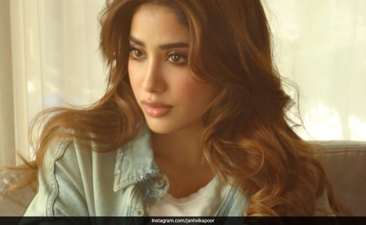 Janhvi Kapoor Pays Tribute To Sridevi Donning A Filmy-Chic Denim Jacket