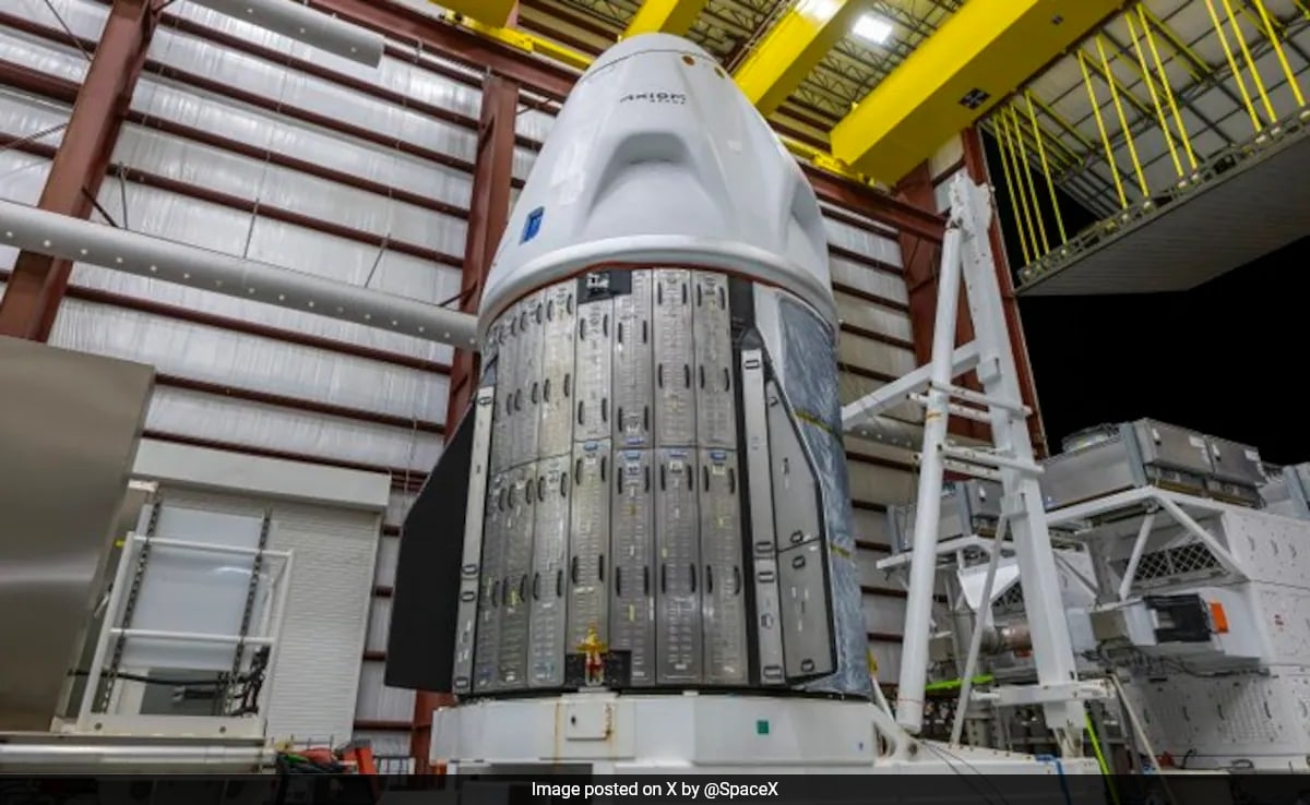 1st Picture Of Dragon Spacecraft That Will Take Astronaut Shubhanshu Shukla To Space
