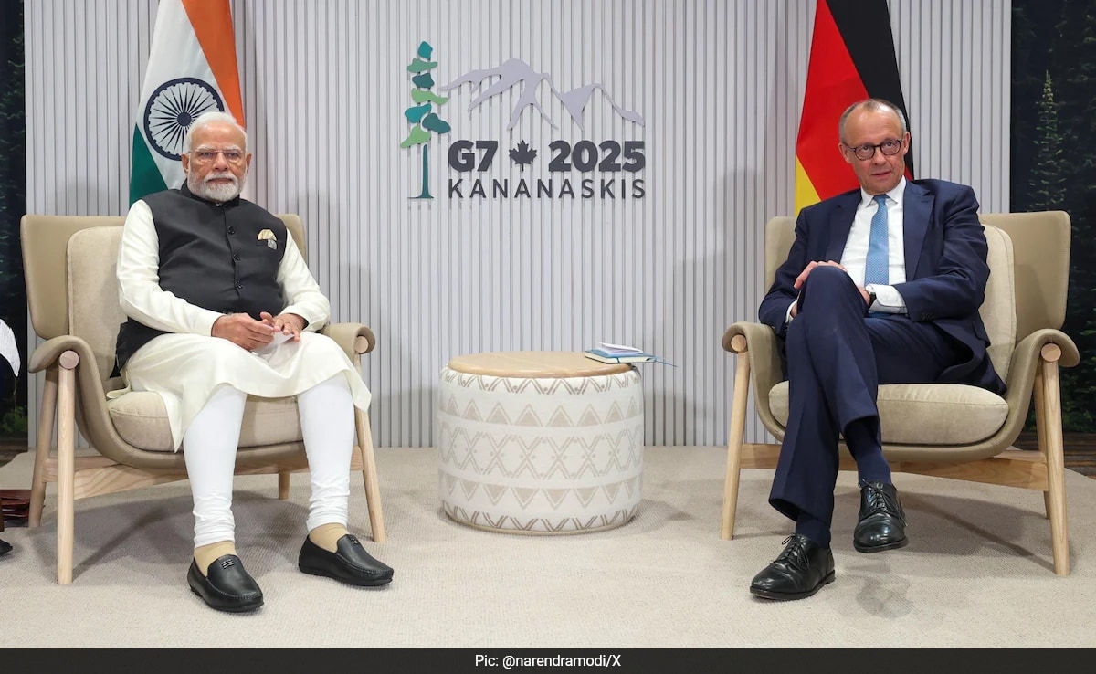 PM Meets German Chancellor, Discusses Ways To Strengthen Bilateral Ties