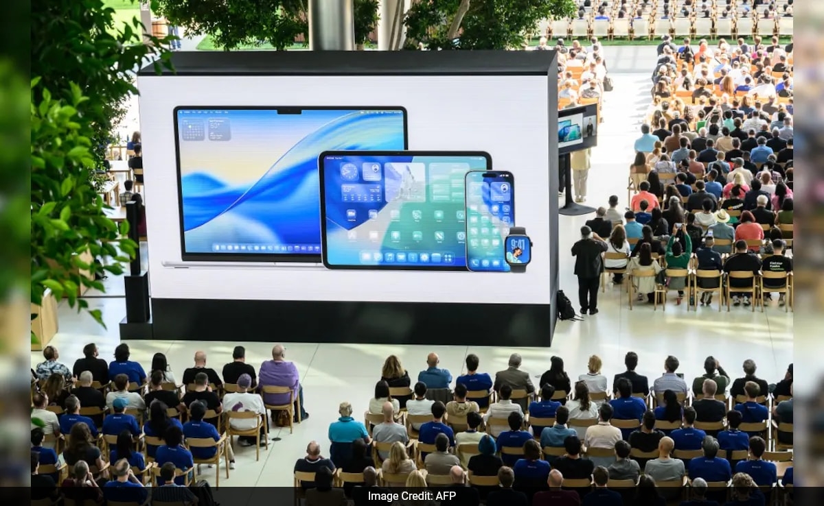 Apple's 'Liquid Glass' UI Update Out In iOS26 Developer Beta: Here's How To Try It