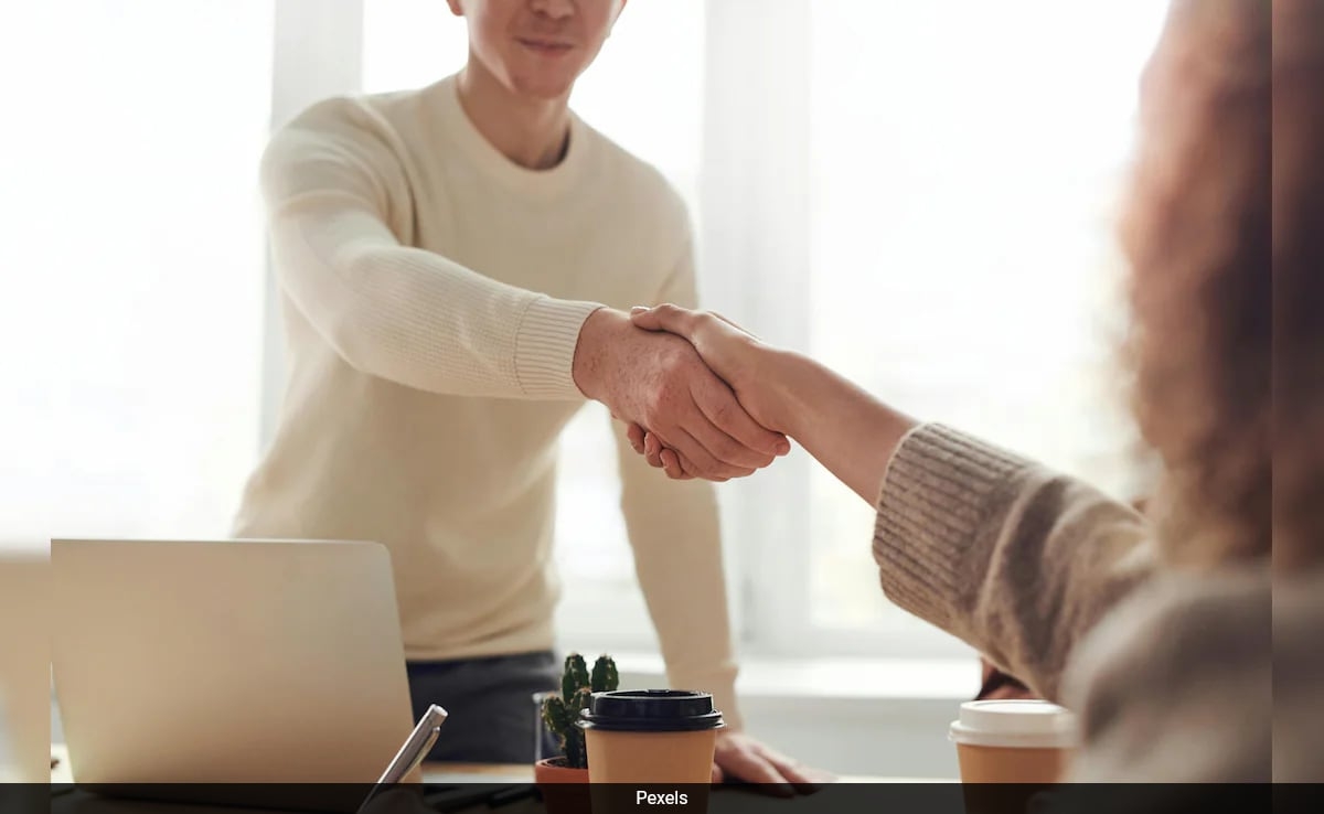 Professional Switched From Law To AI Using ChatGPT And Landed His Dream Job