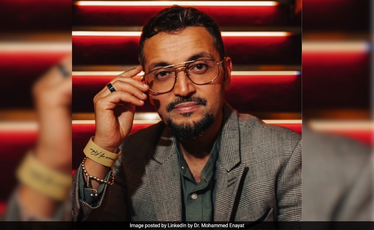 41-Year-Old Longevity Doctor Claims His Biological Age Is 24, Reveals 3 Supplements He Takes