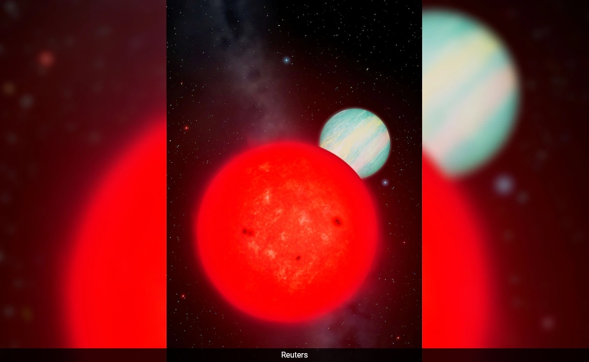 Discovery Of Small Star Giving Birth To Huge Planet Leaves Scientists Puzzled