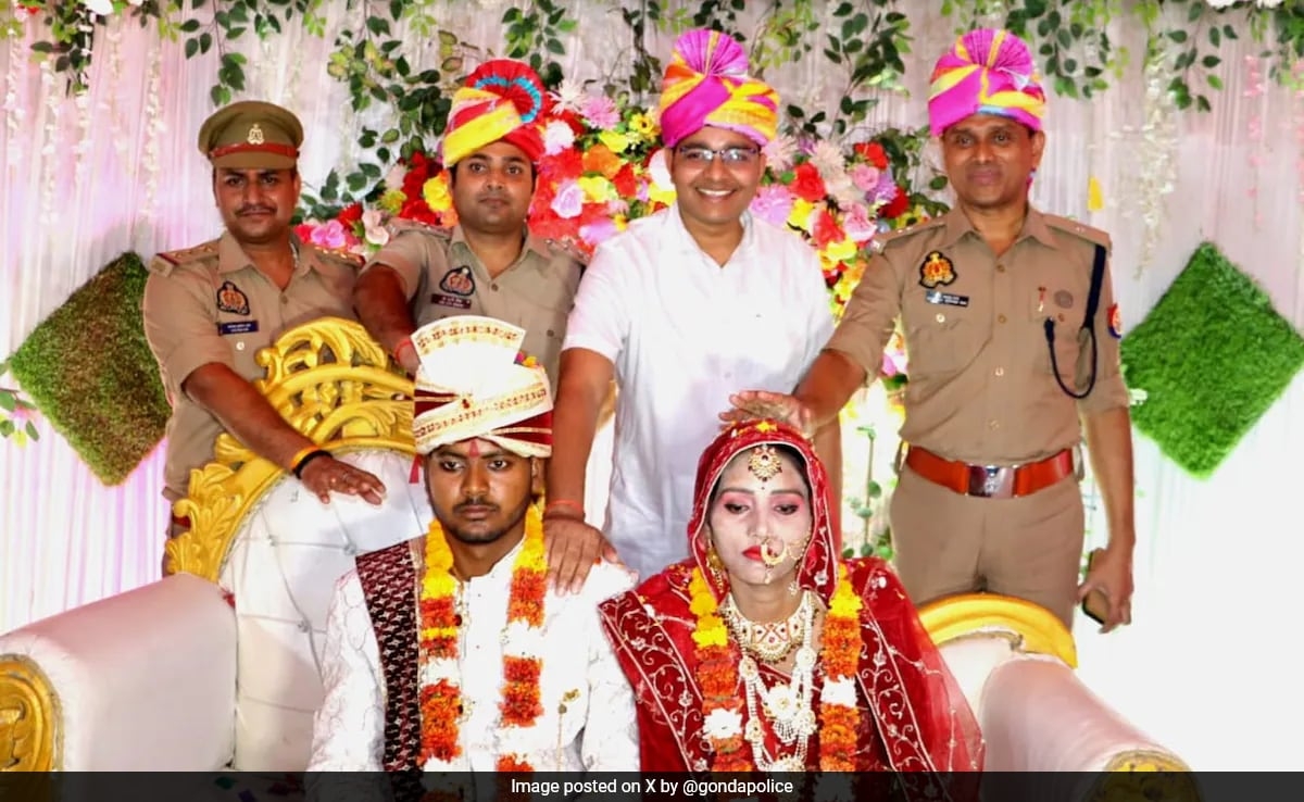 UP Cops Organise Woman's Wedding After Family's Breadwinner Shot Dead
