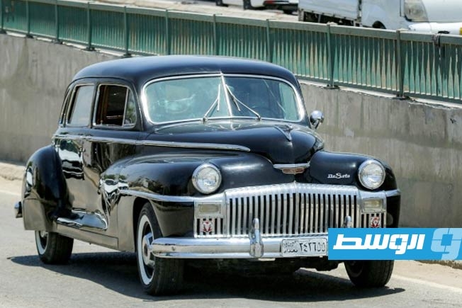 «طبيب السيارات» في ريف بابل يعيد الحياة لذكريات العراق