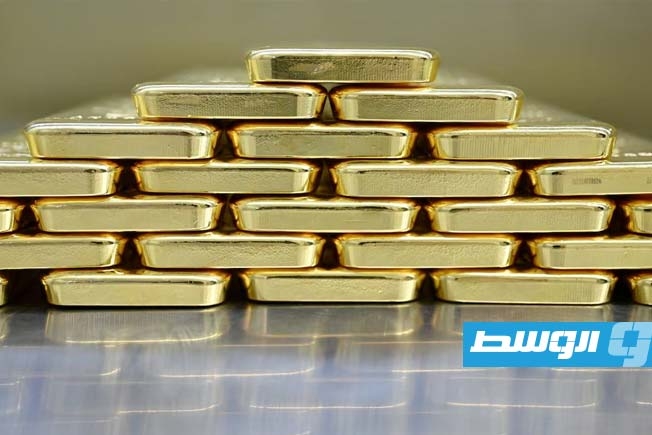 الذهب يخترق مستوى 3300 دولار لأول مرة في تاريخه