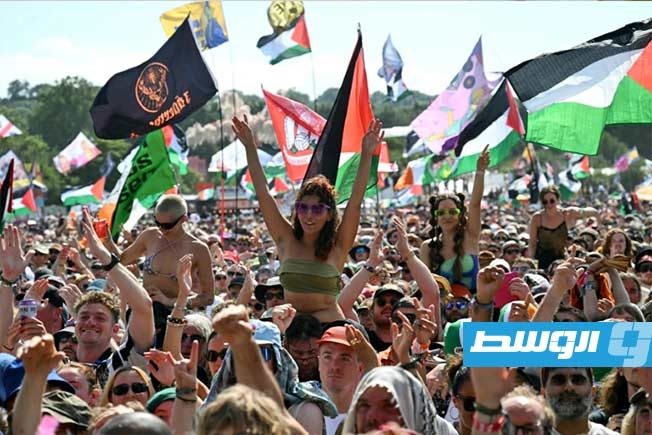 «نيكاب» تنتصر للقضية الفلسطينية في مهرجان غلاستونبري
