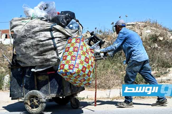 25 ألف «برباش» يعكسون ملامح الاقتصاد والهجرة غير النظامية في تونس