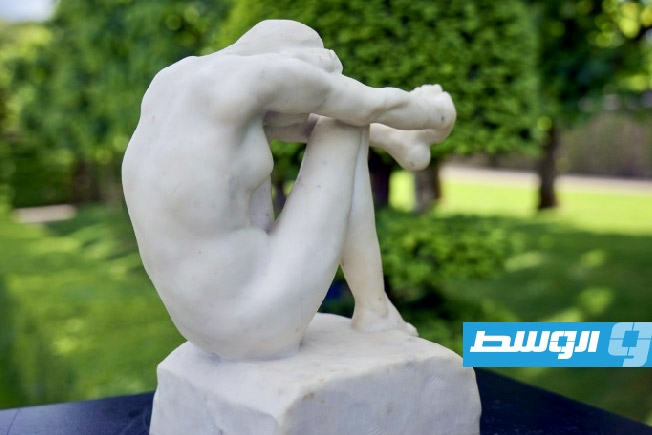 بيع منحوتة رخامية «نادرة» لرودان في مزاد فرنسي بـ860 ألف يورو