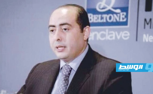 الشحومي: تمويل الإنفاق المنفلت للحكومتين يضغط على احتياطات النقد الأجنبي والحل ليس في الضريبة