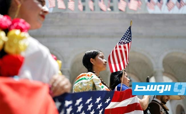 نجوم لوس أنجليس يرفعون الصوت ضد إجراءات ترامب بحق المهاجرين