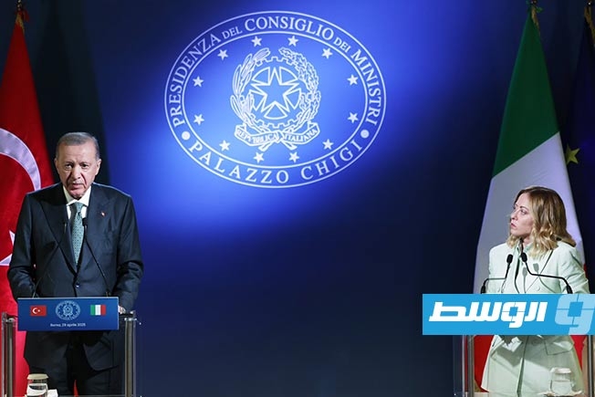 إردوغان: تركيا وإيطاليا تواصلان العمل معًا لإيجاد حلول تدعم استقرار ليبيا