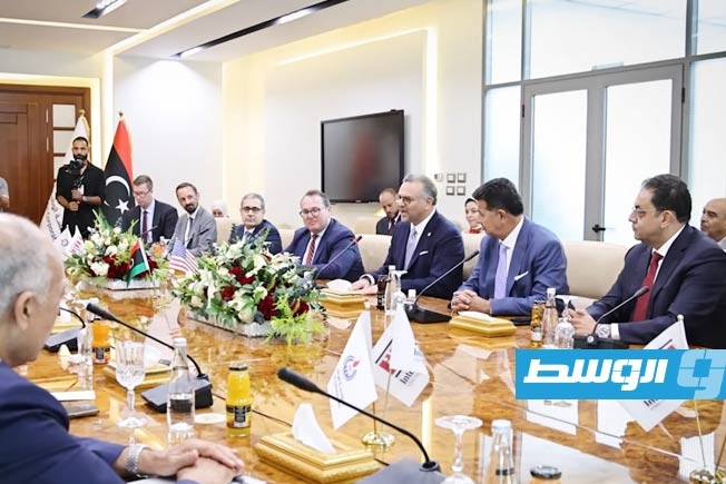مستشار ترامب يكشف عن اتفاقات مرتقبة بين «النفط» وشركات أميركية