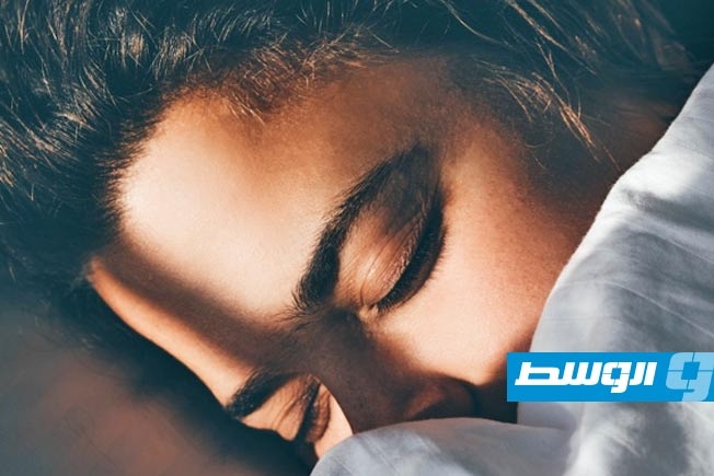 اكتشاف طفرة جينية تمكّن الدماغ من العمل بنوم أقل من المعتاد