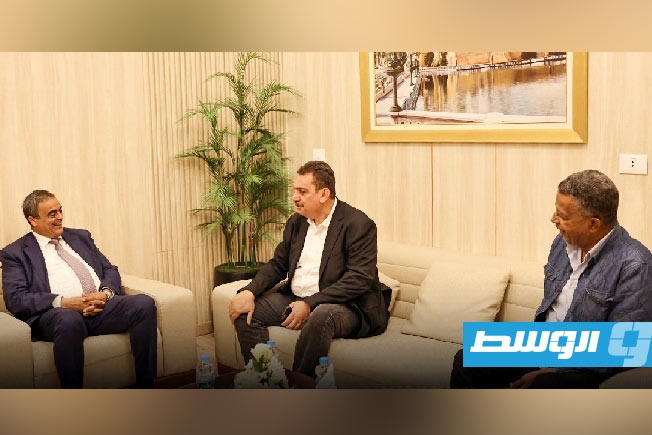 الشهوبي يبحث مع ائتلاف الشركات المصرية تسريع العمل في الطريق الدائري الثالث