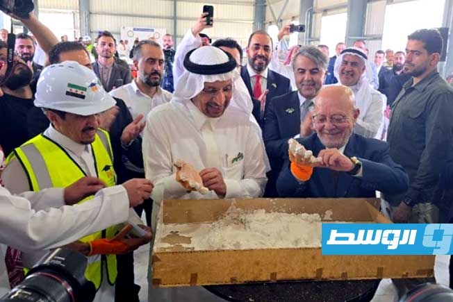 السعودية تعلن استثمارات بقيمة 5.6 مليار دولار في سورية
