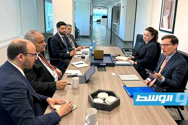عيسى يبحث مع مسؤولي «فيزا» توسيع خدمات الدفع الإلكتروني في ليبيا