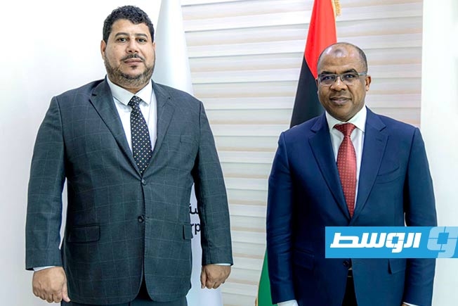 عبدالصادق وسليمان يتفقان على المضي في الخطة الاستراتيجية لزيادة إنتاج النفط