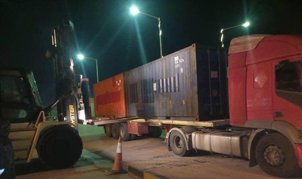 «الكهرباء» تدعم 3 محطات بشحنة قطع غيار