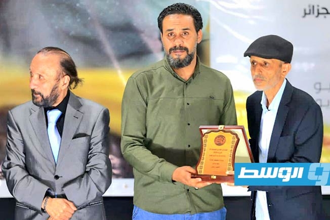 فوز عزالدين الدويلي بجائزة أفضل ممثل عن دوره بـ«الممثل الأخير»