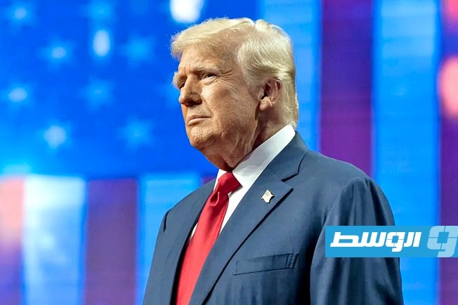 «جون أفريك»: خطة ترحيل «مهاجرين» إلى ليبيا تكشف عن تناقضات إدارة ترامب