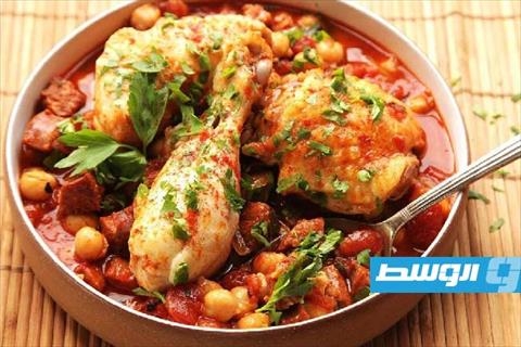 دجاج بالحمص والطماطم والجبن من المطبخ التركي