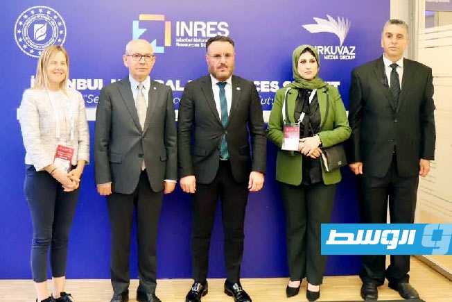 أبوهيسة يبحث مع مسؤولين أتراك فرص الاستثمار في قطاع «المعادن الحرجة»