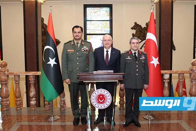 صدام حفتر يلتقي رئيس أركان القوات البرية التركية في أنقرة