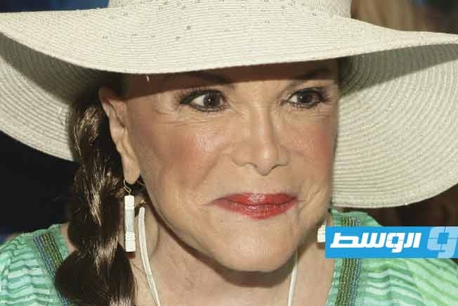 وفاة المغنية الأميركية كوني فرانسيس عن 87 عاما