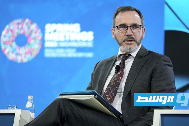 كبير خبراء الاقتصاد بـ«النقد الدولي»: على الرغم من رفع توقعات النمو العالمي «يجب توخي الحذر»
