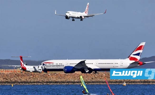 بريطانيا: إلغاء 100 رحلة بمطار هيثرو بسبب رياح عاتية قبيل عطلة عيد الميلاد