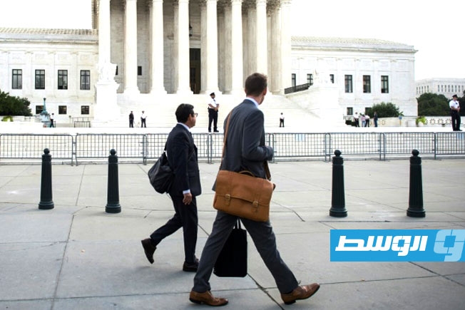 الذكاء الصناعي يدخل قاعات المحاكم: خطوة نحو عدالة أكثر كفاءة أم مغامرة محفوفة بالمخاطر؟