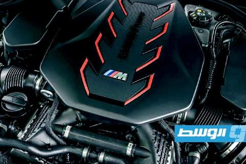 «بي إم دبليو» تبقي على محرك «V8»
