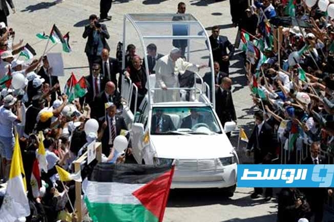 بناء على وصيته.. تحويل سيارة بابا الفاتيكان إلى عيادة صحية متنقلة لخدمة أطفال غزة