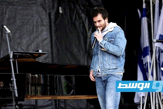 فنانات يعلن انسحابهن من مهرجان فني لمشاركة مغنّ يدعم سياسات «إسرائيل»