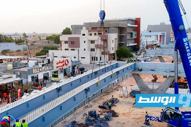 تسريع الأعمال في جسر تقاطع صلاح الدين بتركيب «الكمرات الفرنسية»