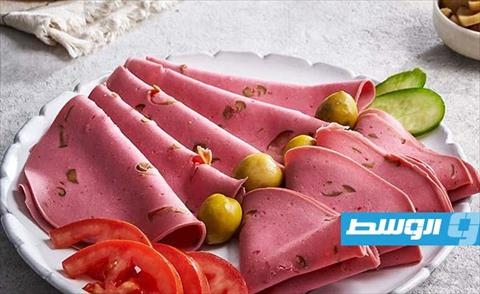 لانشون لحم بالزيتون والتوابل