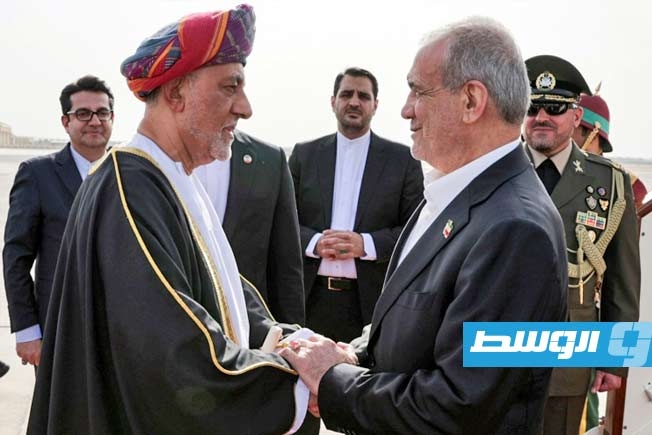 بزشكيان يزور سلطنة عُمان الوسيط بين طهران وواشنطن في المحادثات النووية
