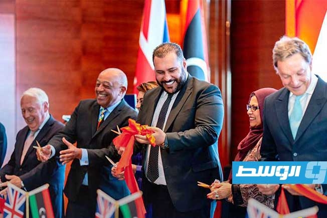 الفرجاني: تنفيذ أكثر من 30 مشروعا في المنطقة الحرة سرت