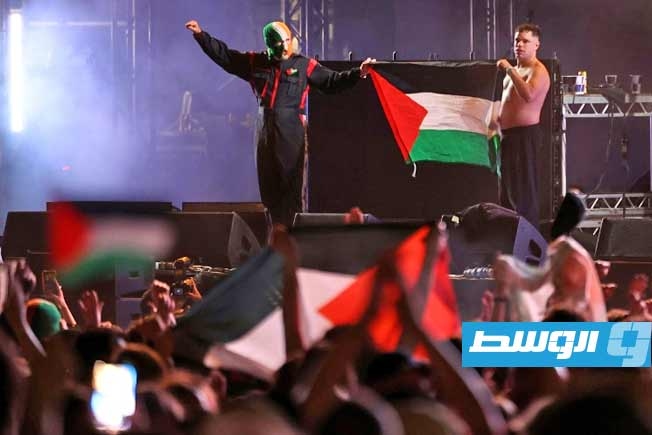 المجر تمنع دخول فرقة «نيكاب» لدفاعها عن القضية الفلسطينية