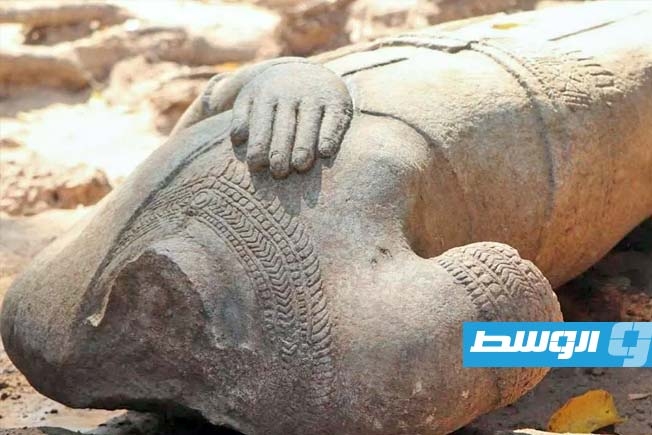 العثور على جذع تمثال بوذا في أنغكور بعد قرن من اكتشاف رأسه