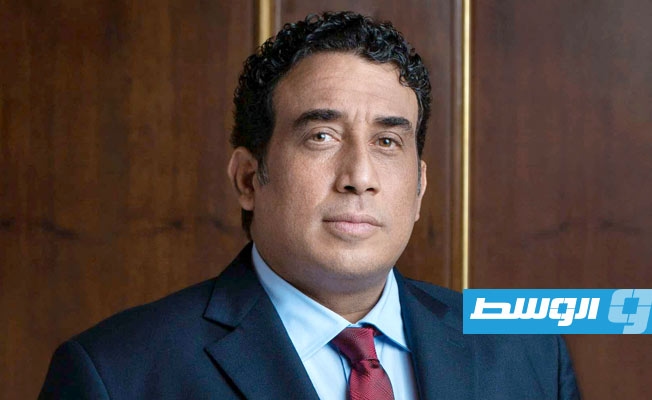 المنفي يشكل لجنة لتدقيق عقود النفط والكهرباء