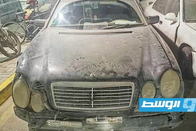 مرور سوق الجمعة يضبط سيارتين مطلوبتين في حادث مروري