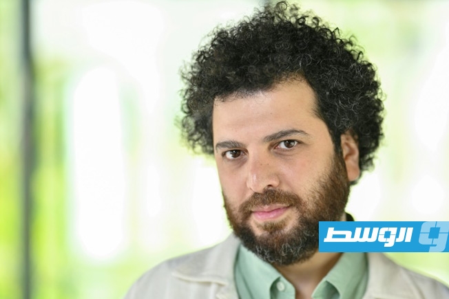 سعيد روستايي يعود إلى كان تحت سقف الرقابة.. «يجب أن أصنع أفلامي»