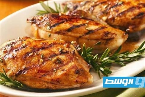 صدور الدجاج بالسماق