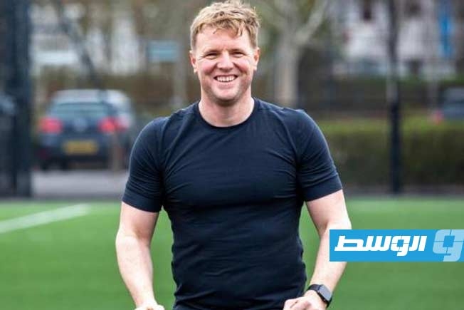 مدرب نيوكاسل ينتصر على الالتهاب الرئوي
