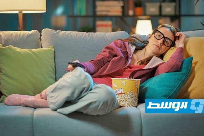 دراسة صادمة: الجلوس فترات طويلة يؤدي إلى انكماش الدماغ حتى مع ممارسة الرياضة