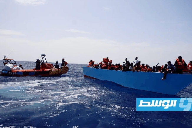 منذ سقوط الأسد.. تقرير دولي يتهم الروس بدعم تهريب المهاجرين من الساحل إلى ليبيا