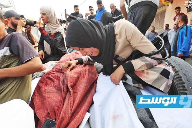 ليال دامية في غزة: صرخات فلسطينيات فجعن بمقتل أبنائهن.. وآخريات يبكين على جثامين وأشلاء سقطت بغارات الاحتلال