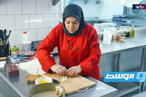 سمبوسة في الفرن مع بقلاوة الكاكاوية المبرومة على طريقة الشيف ماجدة القرقوري